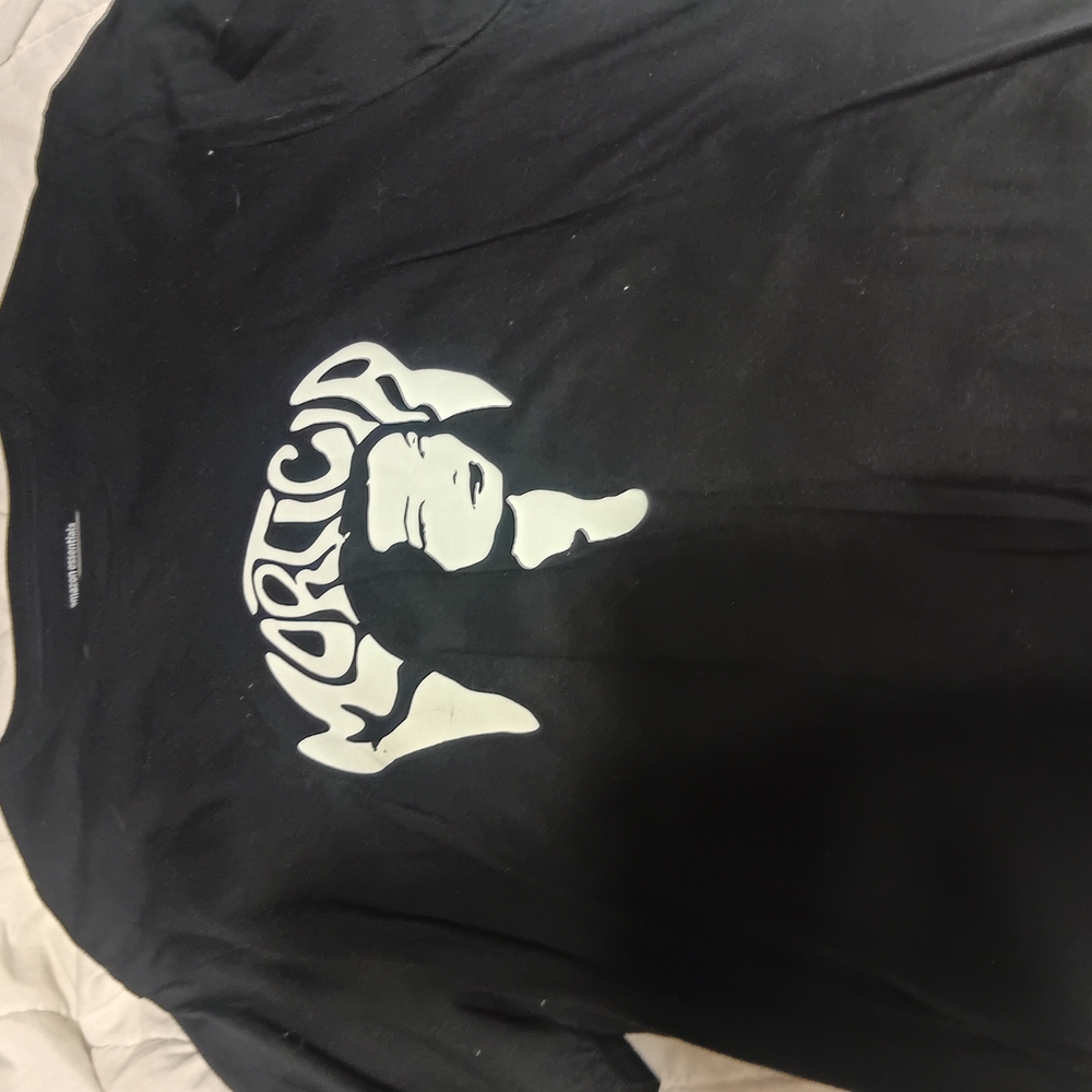 Amazon Essentials Black Short Sleeve Tee with Graphic Design